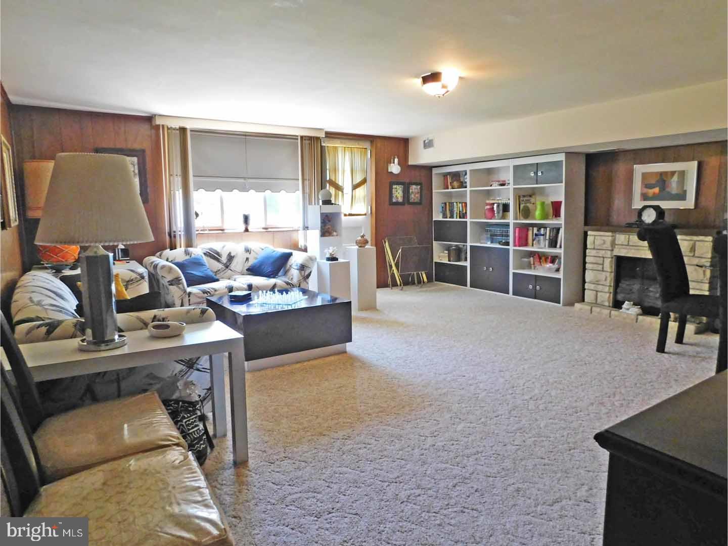 412 Densmore Road Philadelphia, PA 19116 - Photo 22 of 24 Gallery Image 22