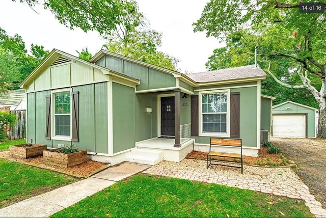 $2,800 | 1201 West Alan Avenue, Carrollton, TX 75006