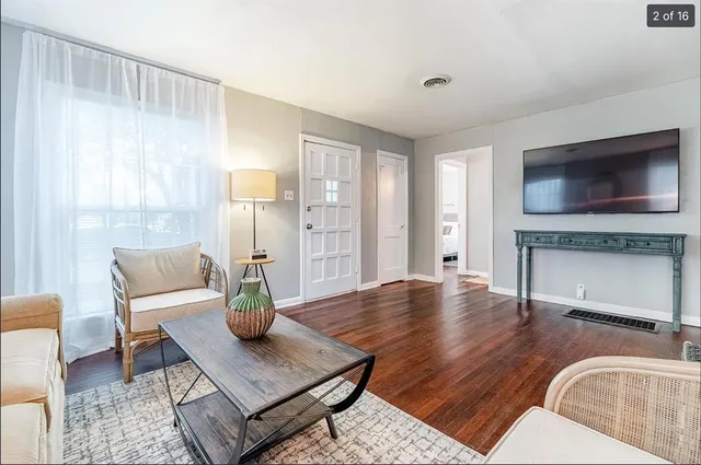 $2,800 | 1201 West Alan Avenue, Carrollton, TX 75006