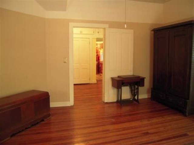 261 Rainey Road Greenville, SC 29609 - Photo 7 of 25