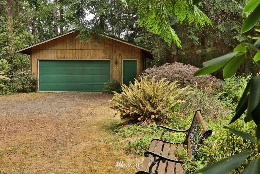 3340 Solitude Place Clinton, WA 98236 - Photo 3 of 23 Gallery Image 3