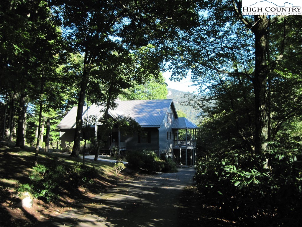 315 Tyneridge Road Banner Elk, NC 28604 - Photo 3 of 35 Gallery Image 3