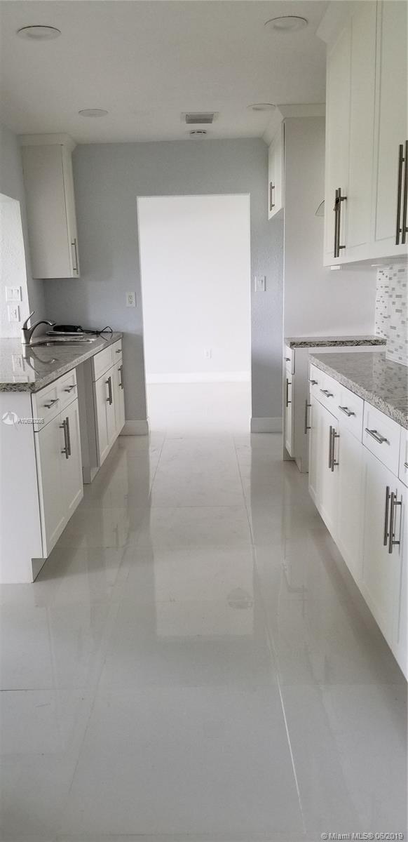 14831 Lewis Road Miami Lakes, FL 33014 - Photo 8 of 16 Gallery Image 8