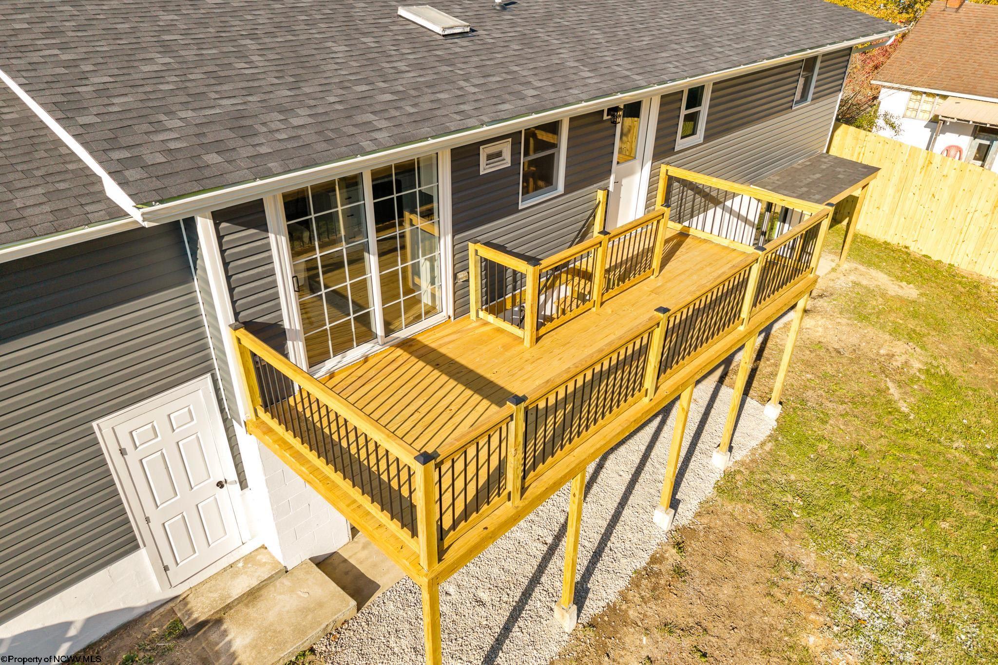 1612 Clifton Road Fairmont, WV 26554 - Photo 42 of 44 Gallery Image 42