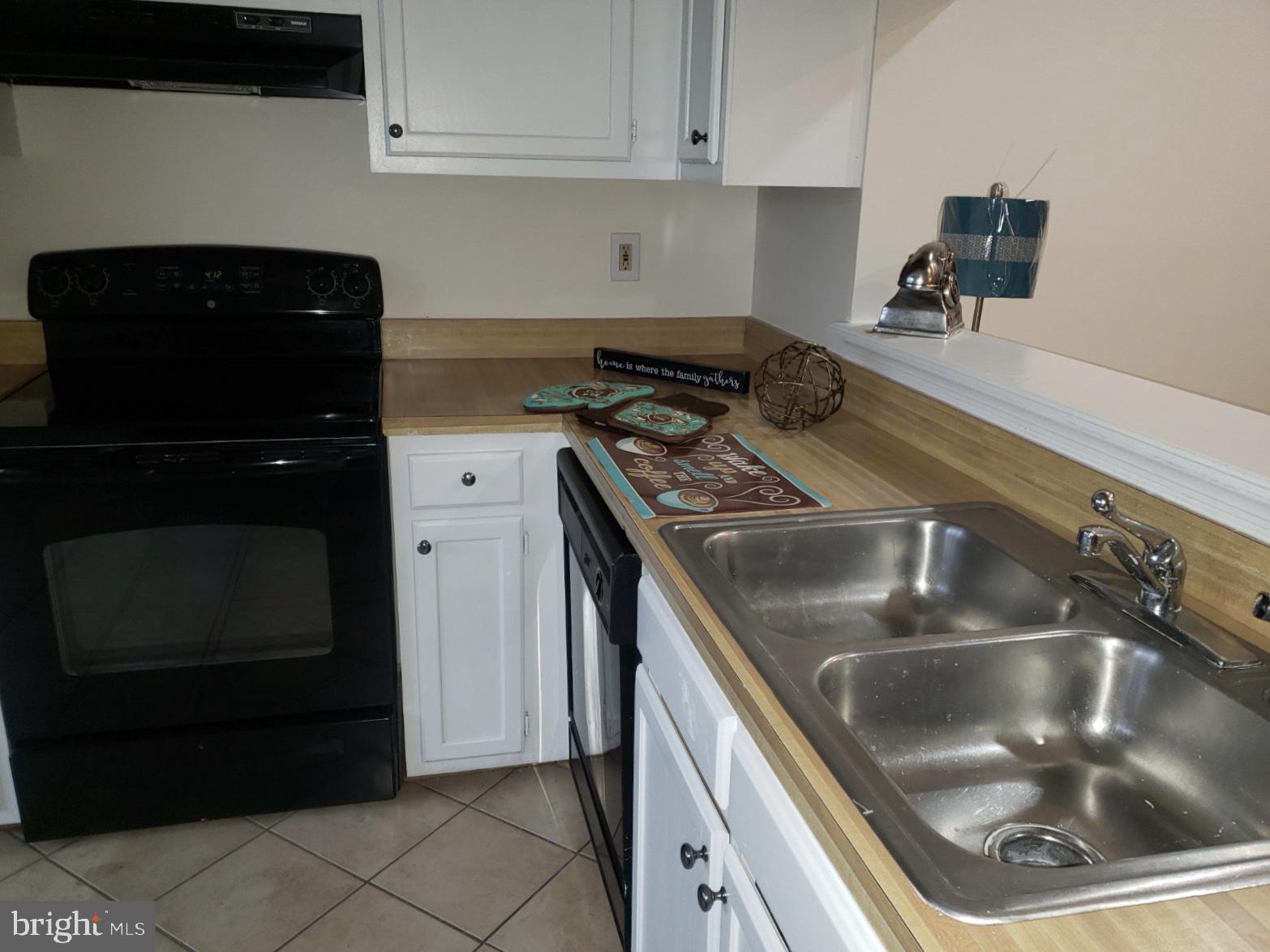 8509 Ritchboro Road District Heights, MD 20747 - Photo 3 of 46