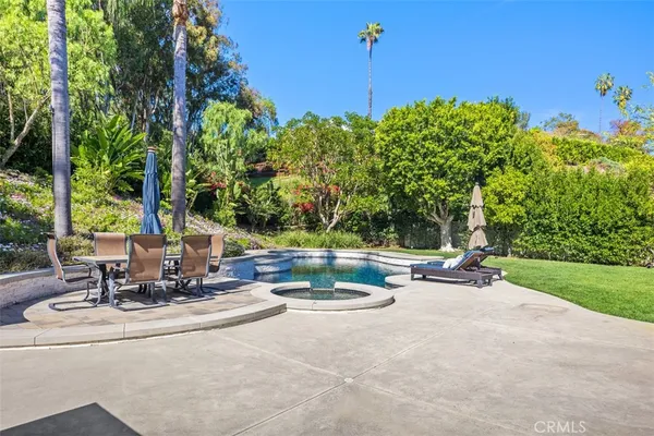 $3,250,000 | 27215 Stagewood Court, Laguna Hills, CA 92653