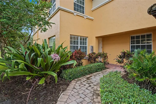 $5,200 | 8296 Northwest 128th Lane, Unit 38A, Parkland, FL 33076