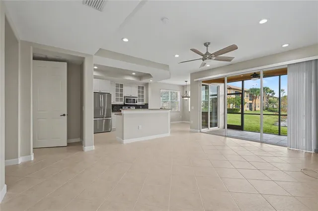 $5,200 | 8296 Northwest 128th Lane, Unit 38A, Parkland, FL 33076