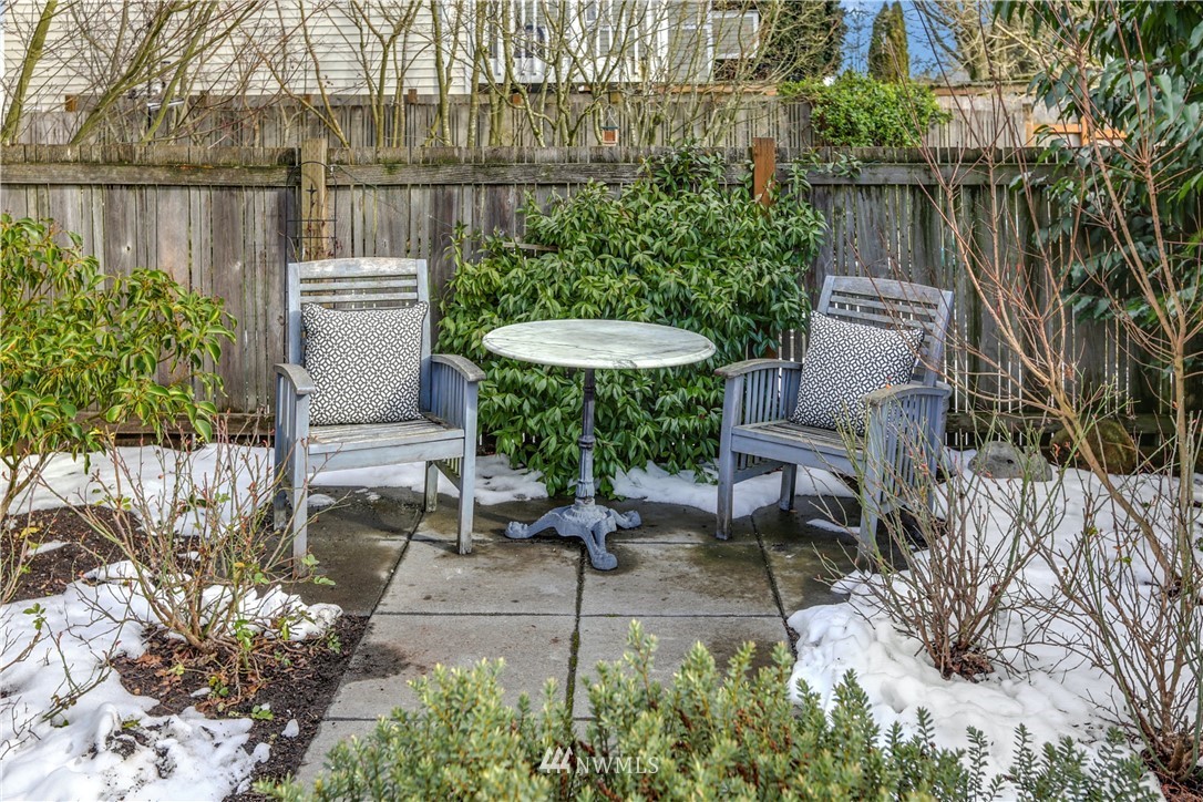 731 North 76th Street Seattle, WA 98103 - Photo 22 of 28 Gallery Image 22