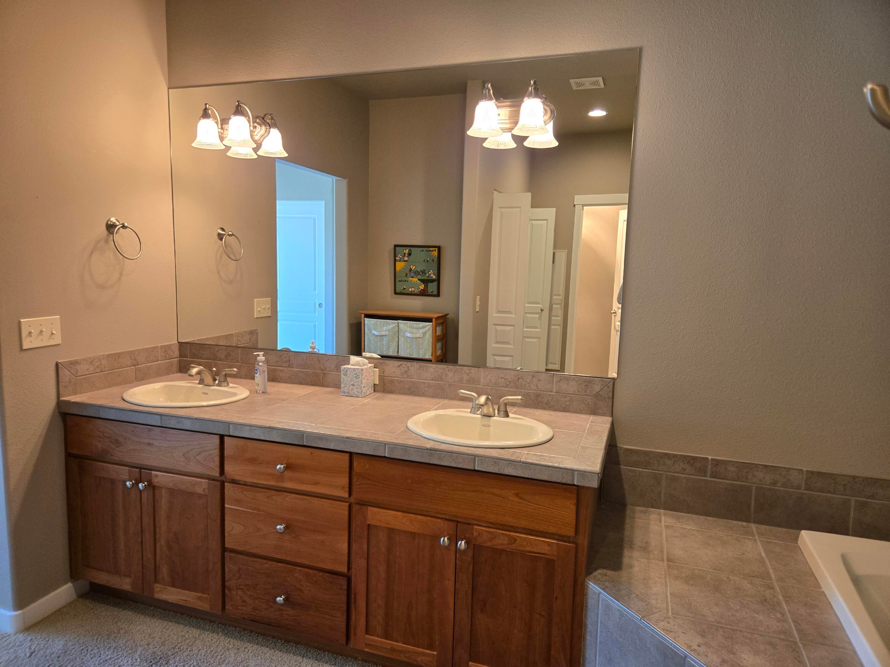 1379 Highland View Loop Redmond, OR 97756 - Photo 17 of 24 20250505_142435