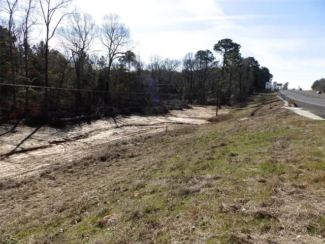 $350,000 | 20175 South S Highway, Flint, TX 75762