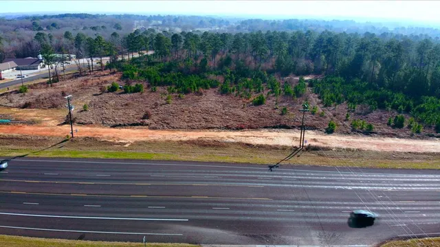 $350,000 | 20175 South S Highway, Flint, TX 75762