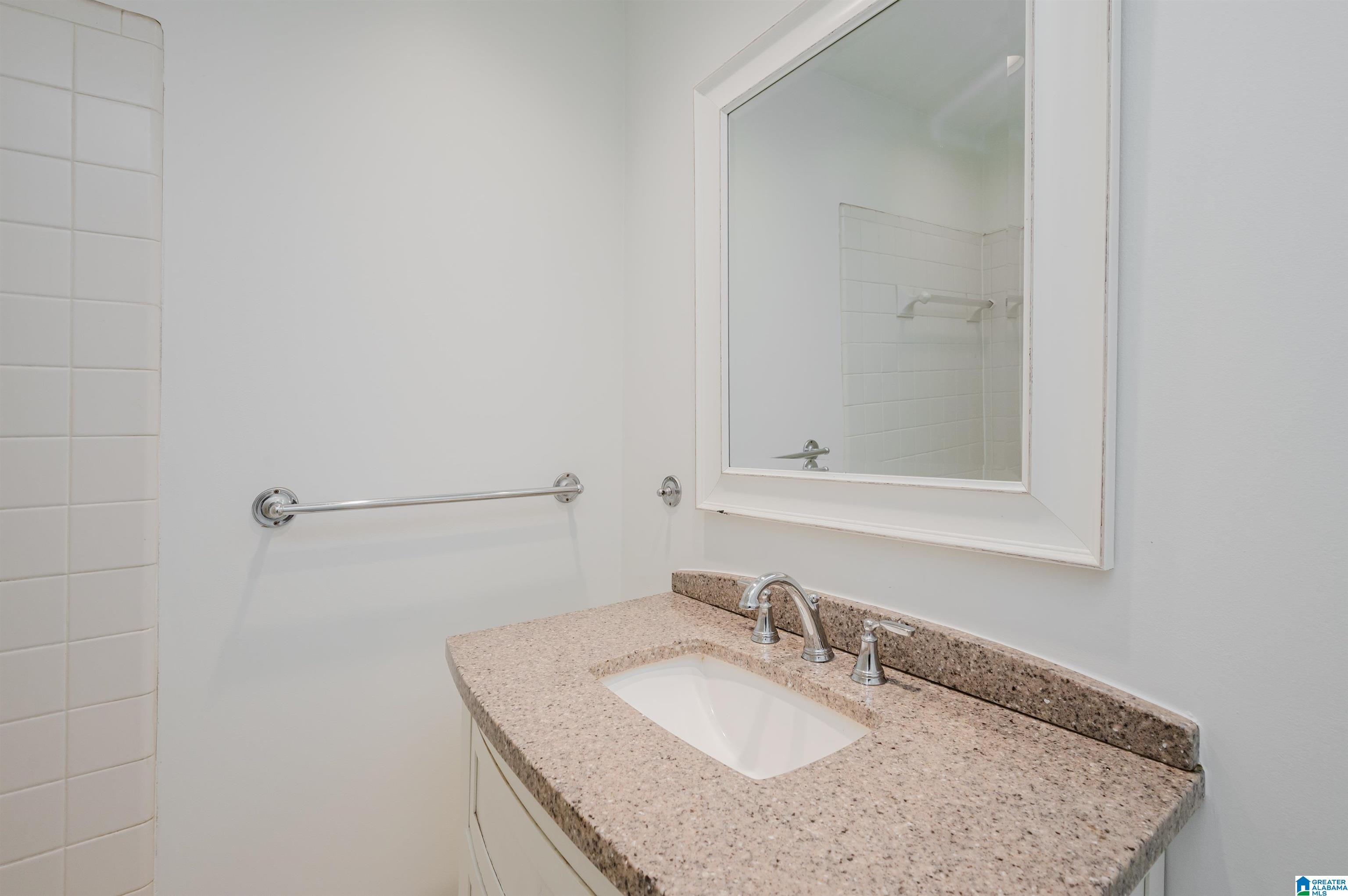 2012 Chestnut Road Birmingham, AL 35216 - Photo 26 of 48