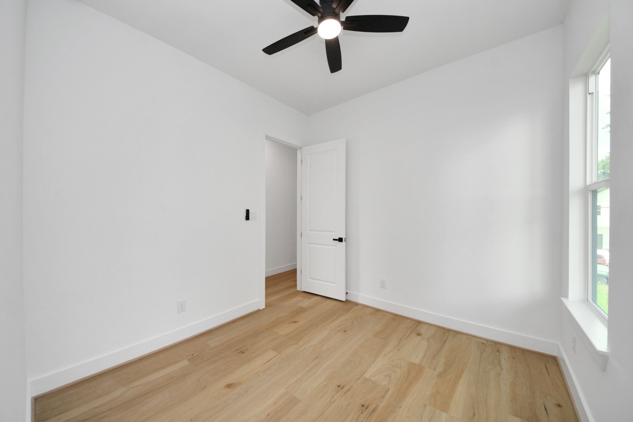 7117 Eastwood Street Houston, TX 77021 - Photo 23 of 35
