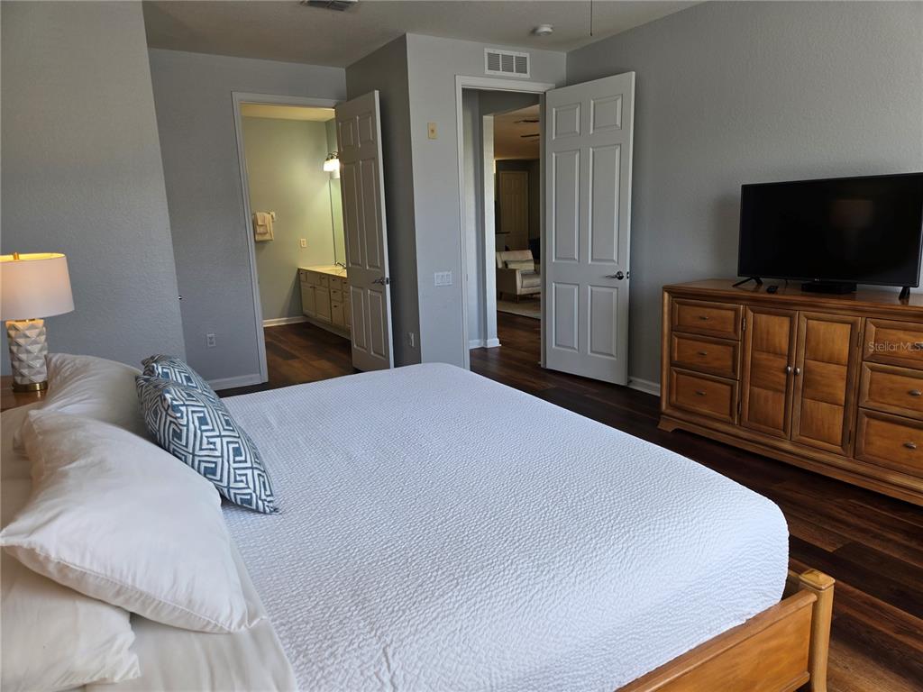 5049 Shoreway Loop, Unit 30101 Orlando, FL 32819 - Photo 38 of 69