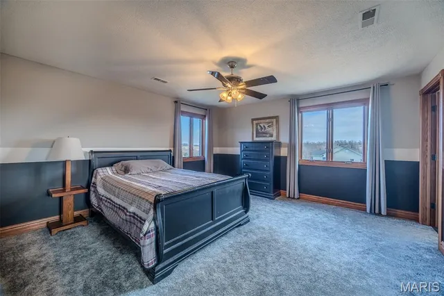 $699,900 | 23350 Franklin Road, Lebanon, MO 65536