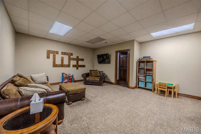 $699,900 | 23350 Franklin Road, Lebanon, MO 65536