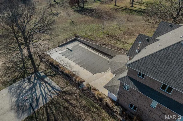 $699,900 | 23350 Franklin Road, Lebanon, MO 65536