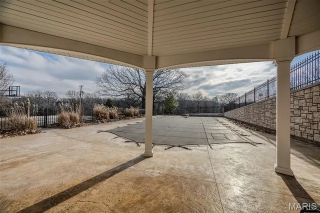 $699,900 | 23350 Franklin Road, Lebanon, MO 65536