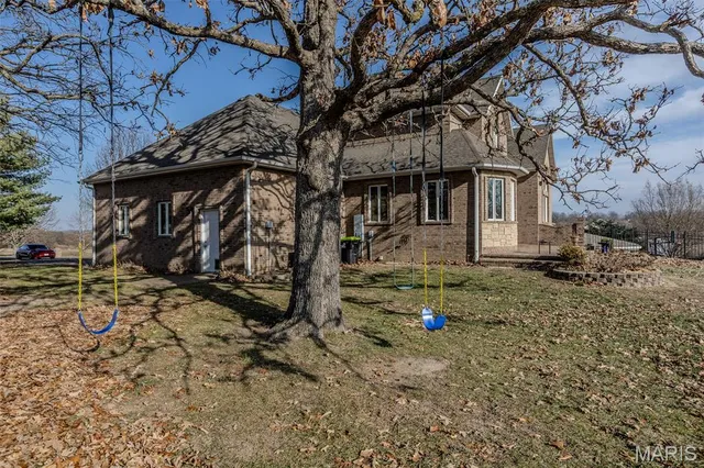 $699,900 | 23350 Franklin Road, Lebanon, MO 65536