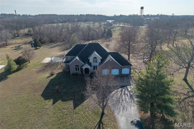 $699,900 | 23350 Franklin Road, Lebanon, MO 65536