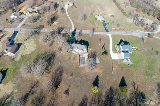 $699,900 | 23350 Franklin Road, Lebanon, MO 65536