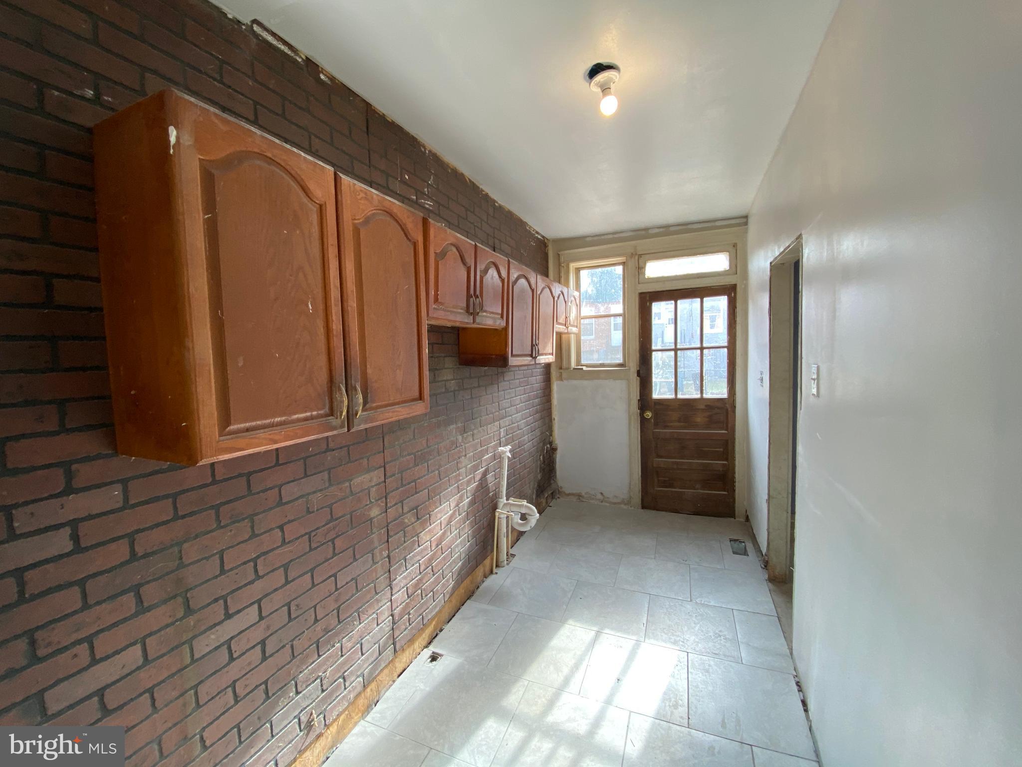 3317 Lyndale Avenue Baltimore, MD 21213 - Photo 7 of 12