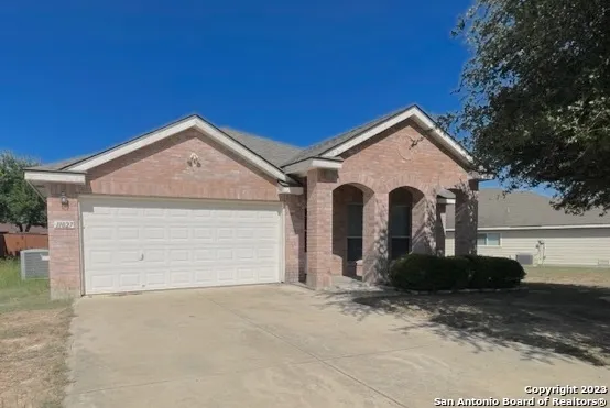 $1,795 | 11027 Sweet Pea, San Antonio, TX 78245