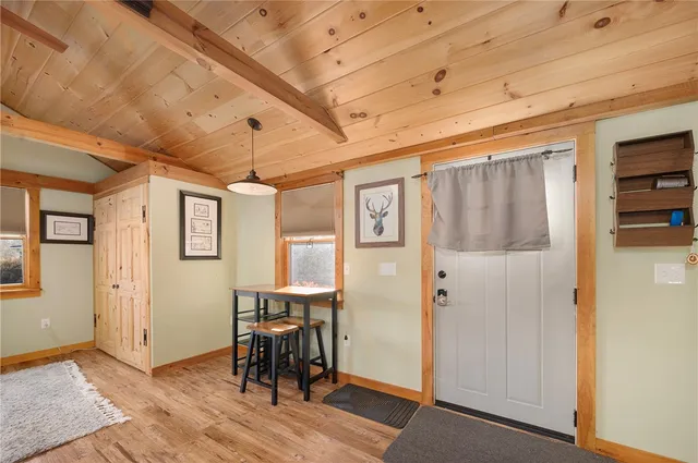 $279,000 | 455 Brayman Hollow Road, Pomfret, CT 06259