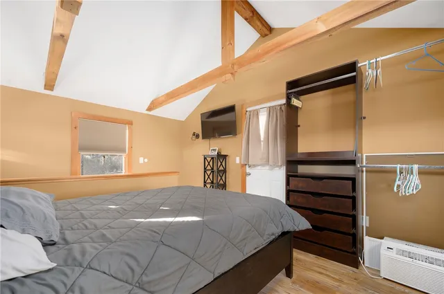 $279,000 | 455 Brayman Hollow Road, Pomfret, CT 06259