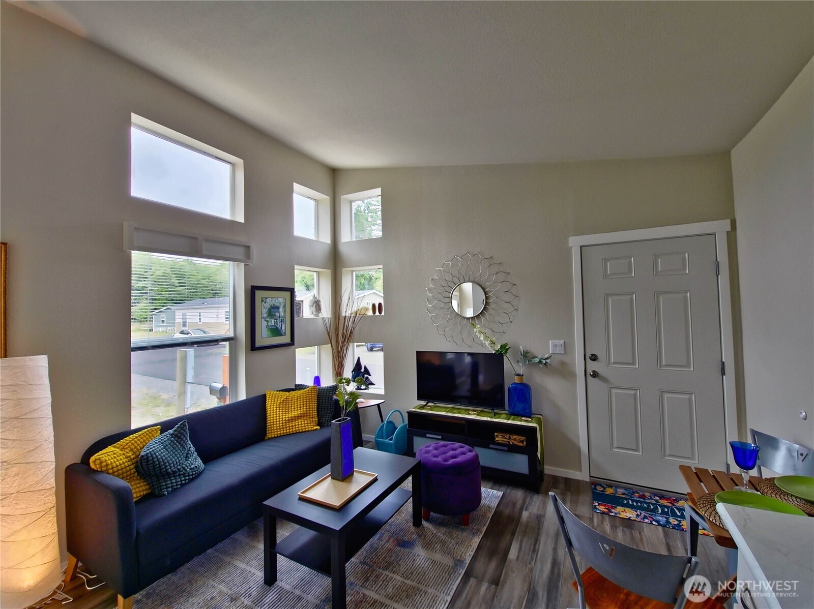 1303 30th Street, Unit 3 Seaview, WA 98644 - Photo 4 of 16