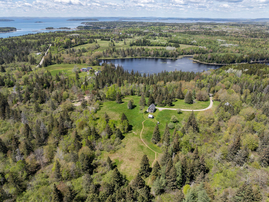 336 Sunset Cross Road Deer Isle, ME 04627 - Photo 43 of 50 336SunsetCrossroad-41