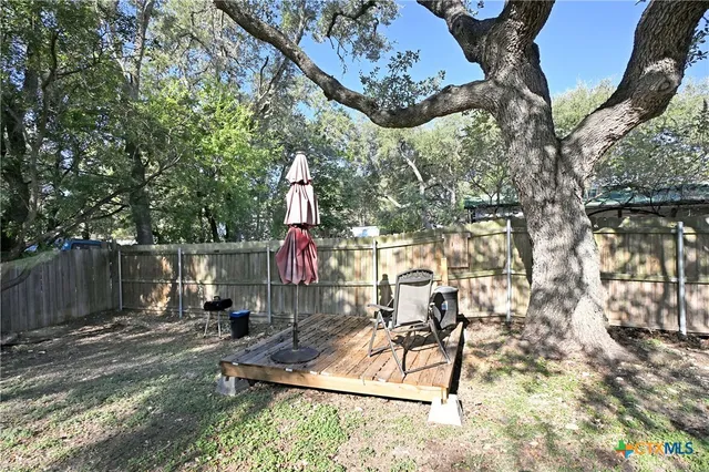 $1,750 | 553 Scenic Drive, Canyon Lake, TX 78133