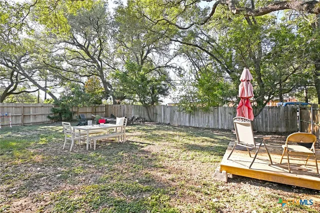 $1,750 | 553 Scenic Drive, Canyon Lake, TX 78133