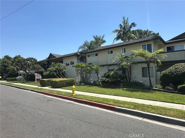 $5,600,000 | 3546-3550 Los Flores Boulevard, Lynwood, CA 90262