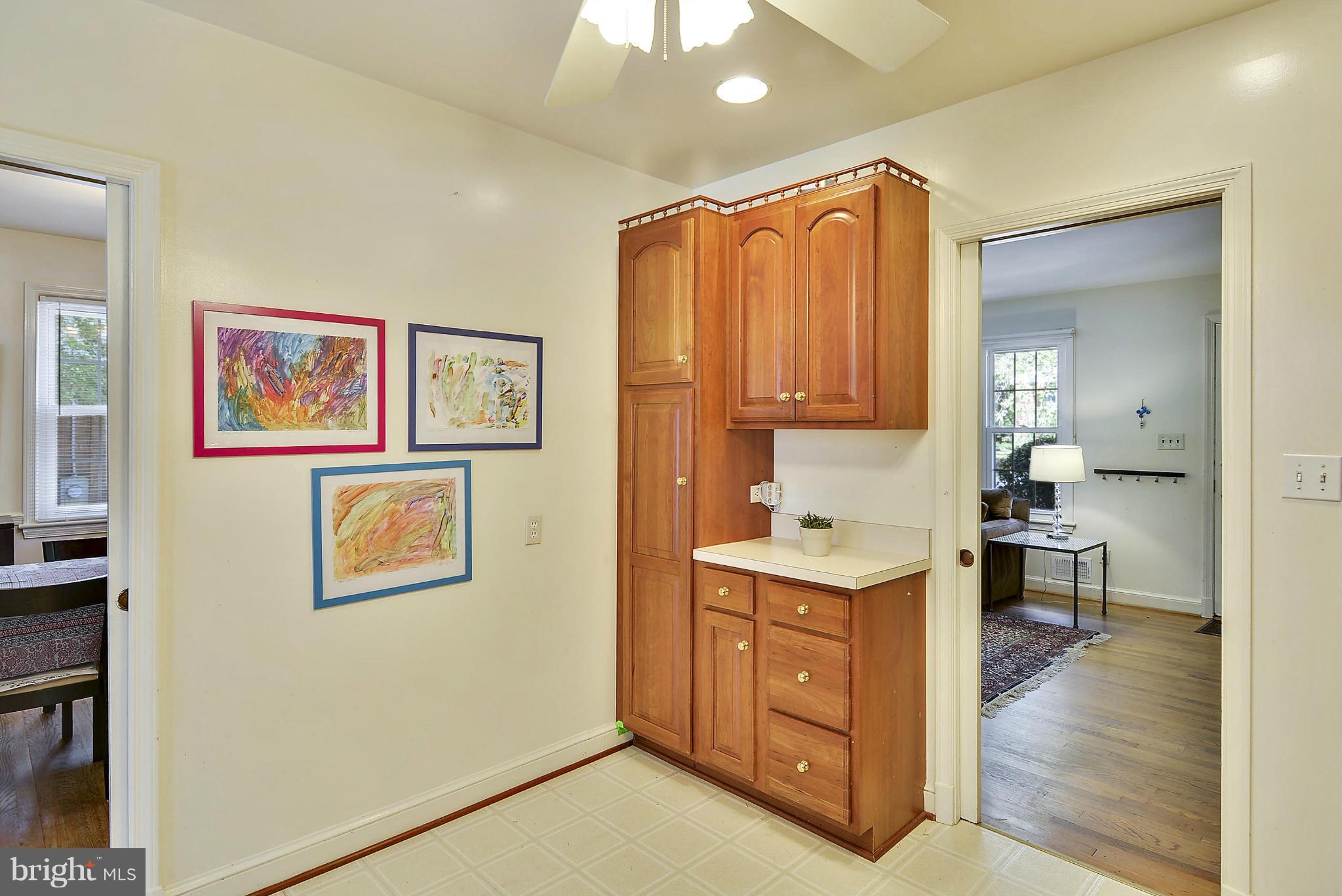 6010 Walton Road Bethesda, MD 20817 - Photo 11 of 30 Kitchen