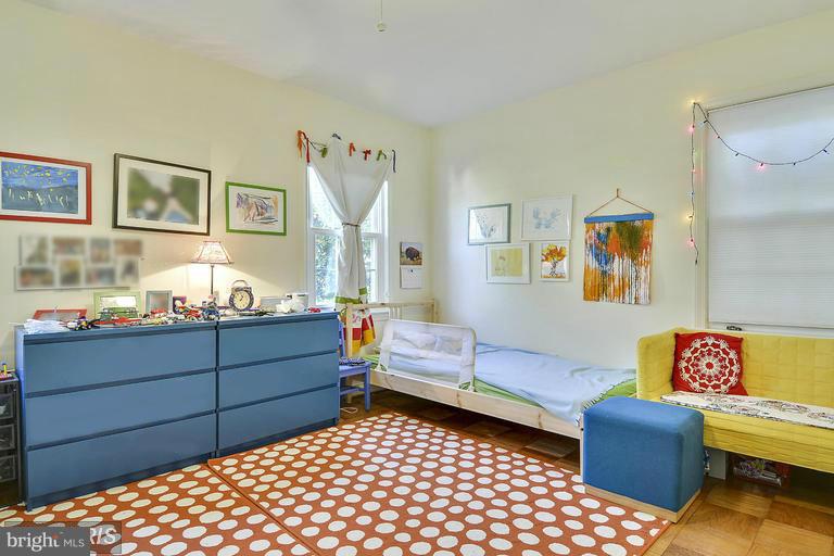 6010 Walton Road Bethesda, MD 20817 - Photo 14 of 30 Bedroom