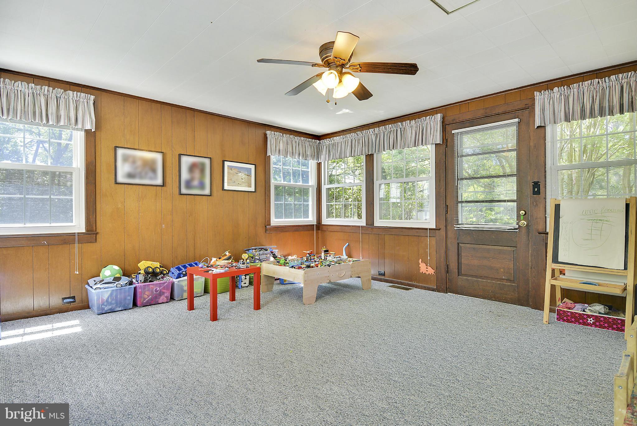 6010 Walton Road Bethesda, MD 20817 - Photo 17 of 30 Sunroom