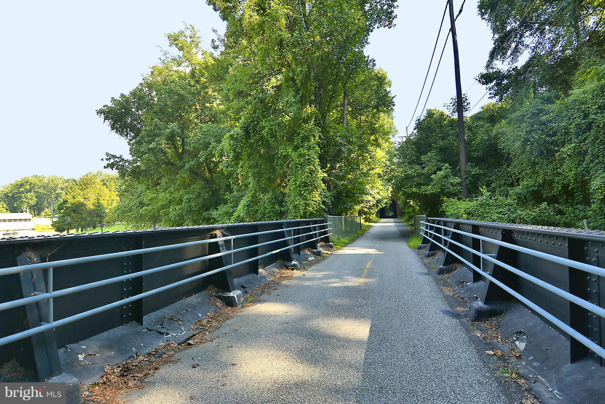 6010 Walton Road Bethesda, MD 20817 - Photo 25 of 30 Community