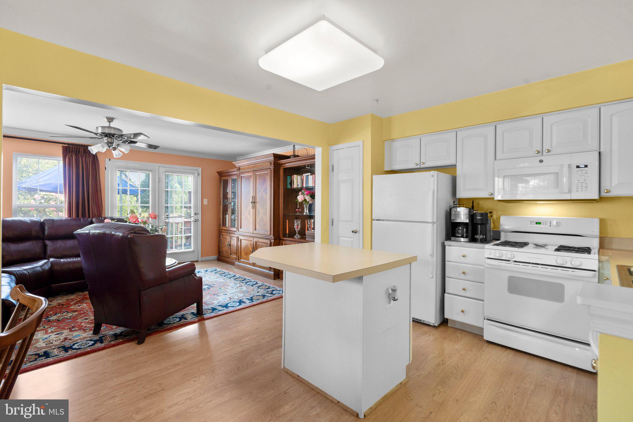 4624 Ripley Manor Terrace Olney, MD 20832 - Photo 11 of 42 Gallery Image 11