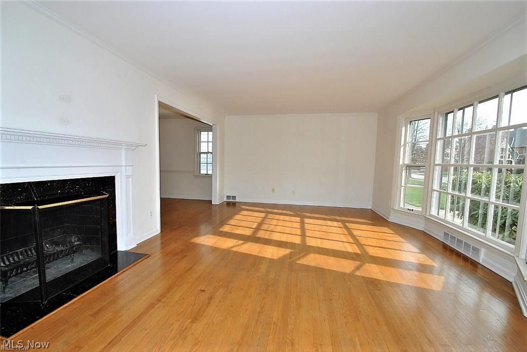 3578 Latimore Road Shaker Heights, OH 44122 - Photo 3 of 25 LR w/ Expansive front bay window brings outdoors in, has lovely fireplace & mantle