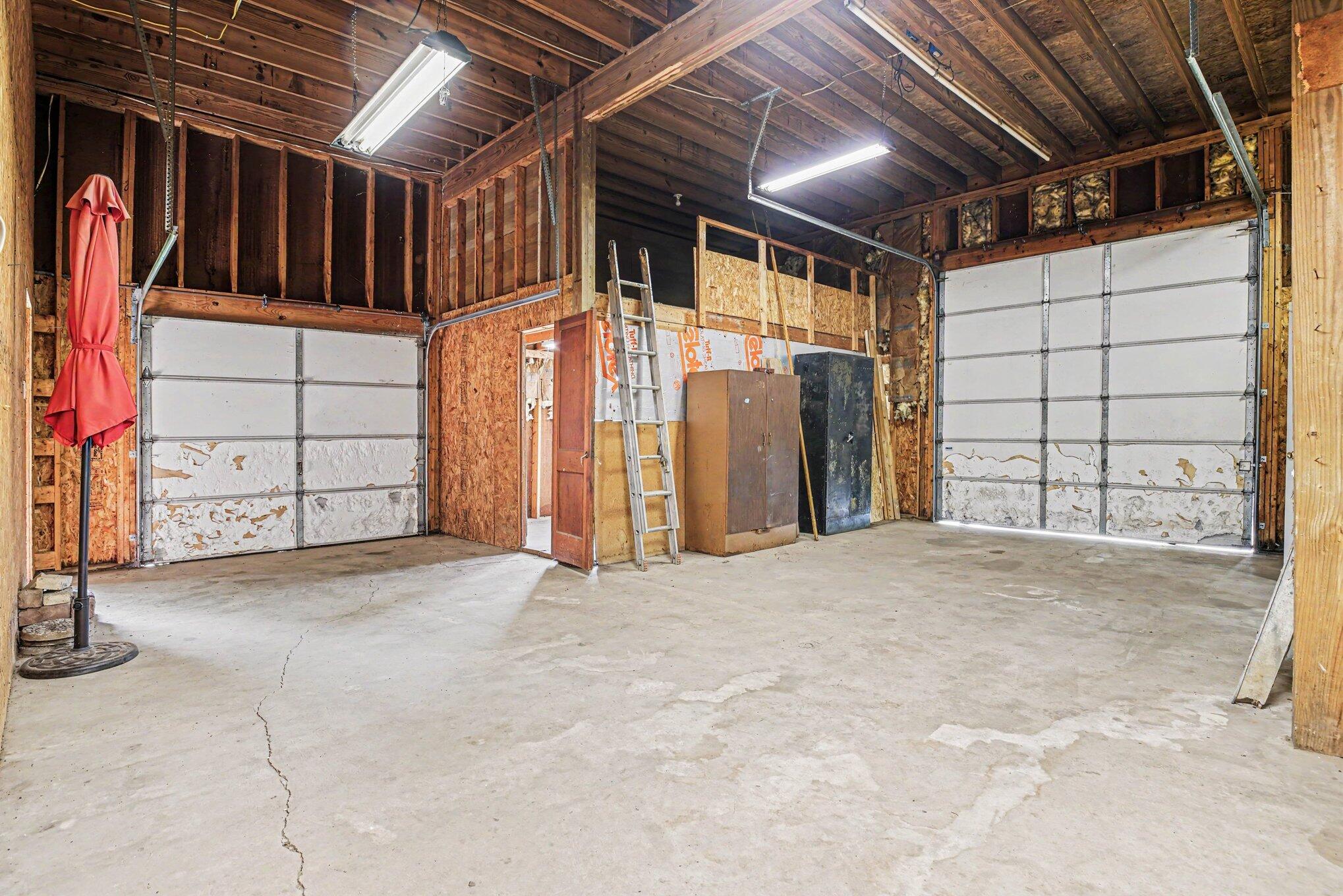69728 Calvin Center Road Edwardsburg, MI 49112 - Photo 19 of 26 69728 Calvin Center Rd Outbuilding B