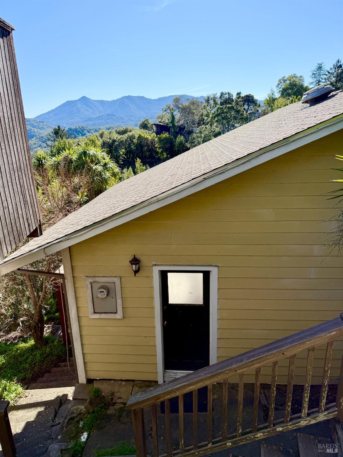 412 Scenic Road Fairfax, CA 94930 - Photo 16 of 24