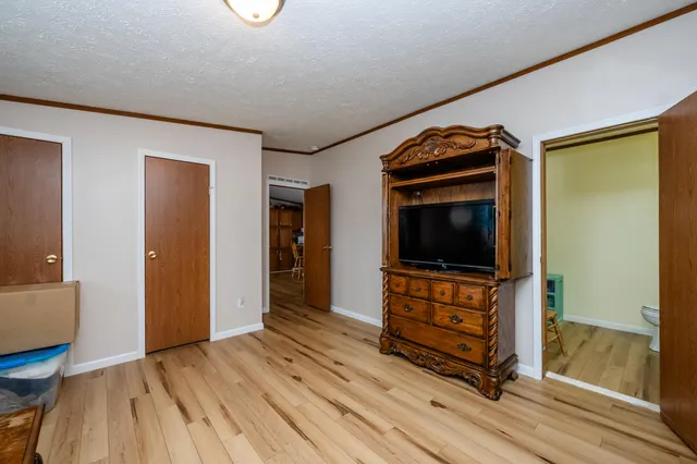 $234,900 | 29131 West M 62 West, Dowagiac, MI 49047