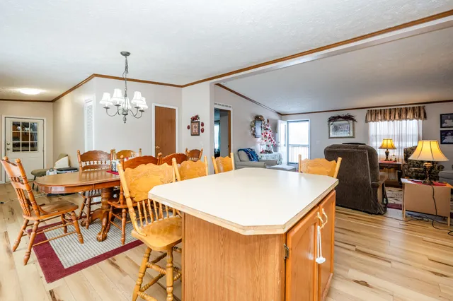 $234,900 | 29131 West M 62 West, Dowagiac, MI 49047