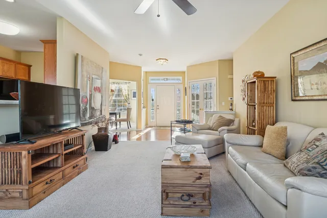 $349,900 | 602 Clearwater Court, Oswego, IL 60543