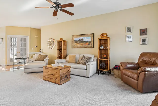 $349,900 | 602 Clearwater Court, Oswego, IL 60543