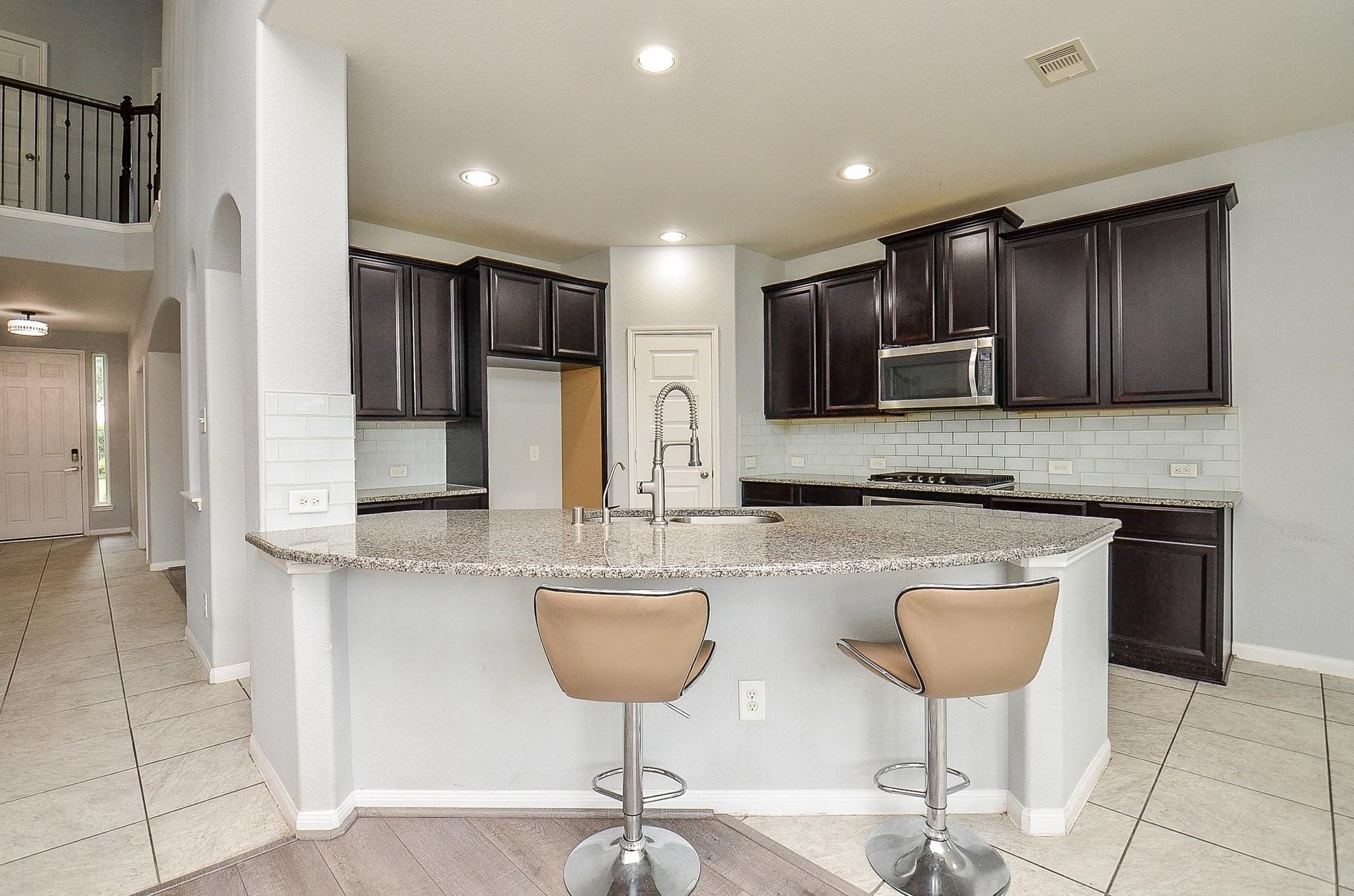 7042 Sliding Rock Circle Spring, TX 77379 - Photo 12 of 37 Gallery Image 12