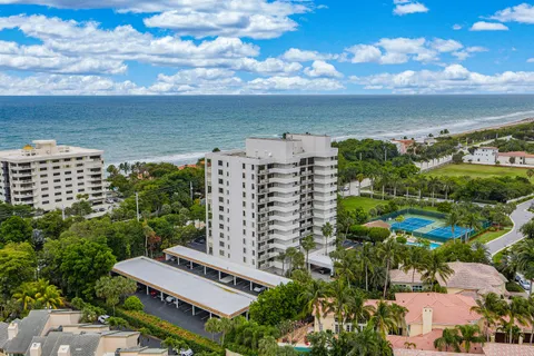 $679,000 | 4600 South Ocean Boulevard, Unit 301, Highland Beach, FL 33487