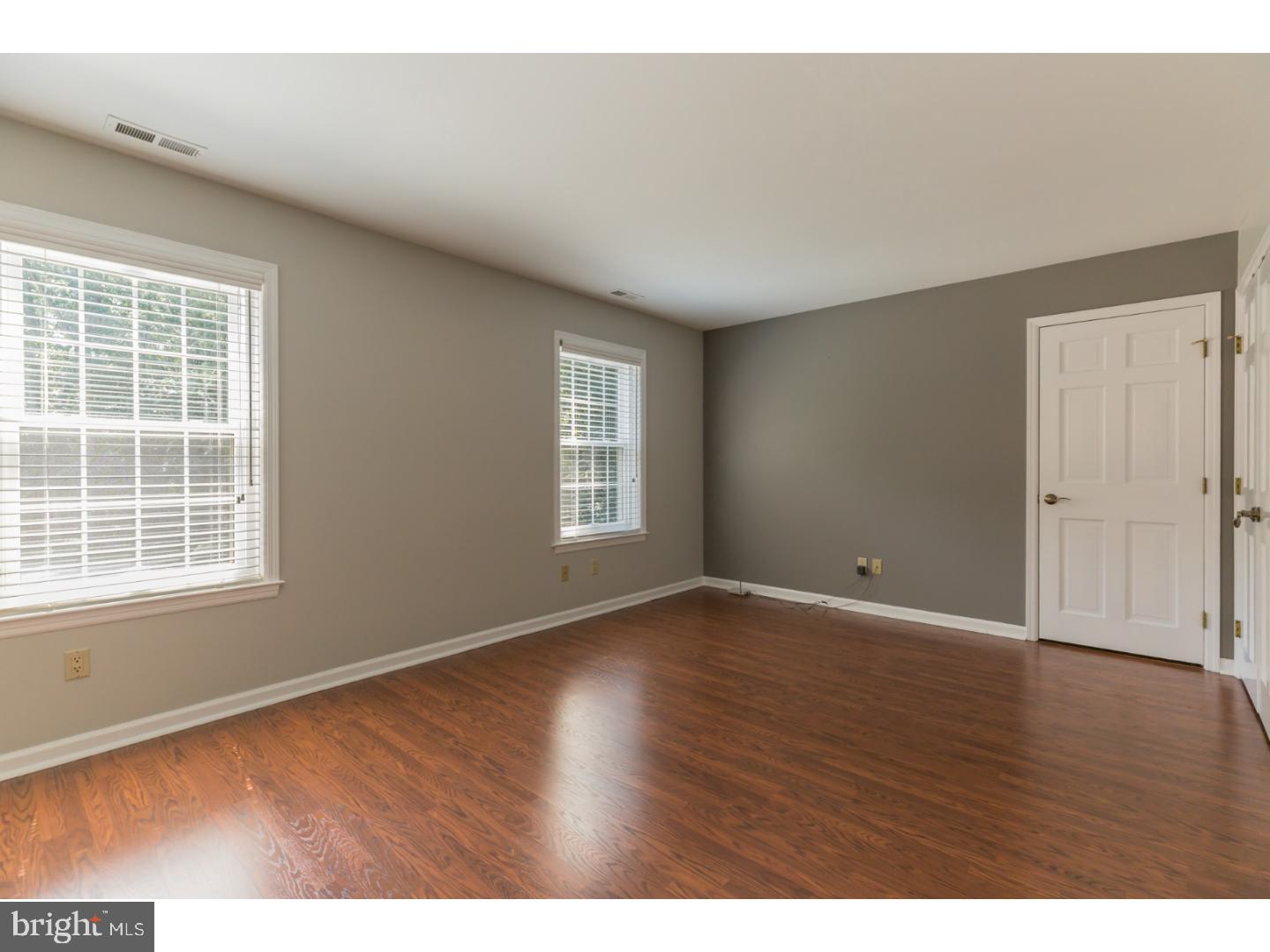 607 Greentree Road Sewell, NJ 08080 - Photo 14 of 25